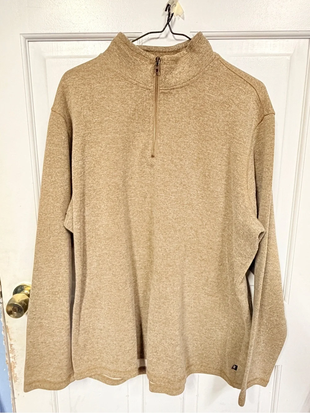 GAP Men's Zip-Neck Sweater in Tan